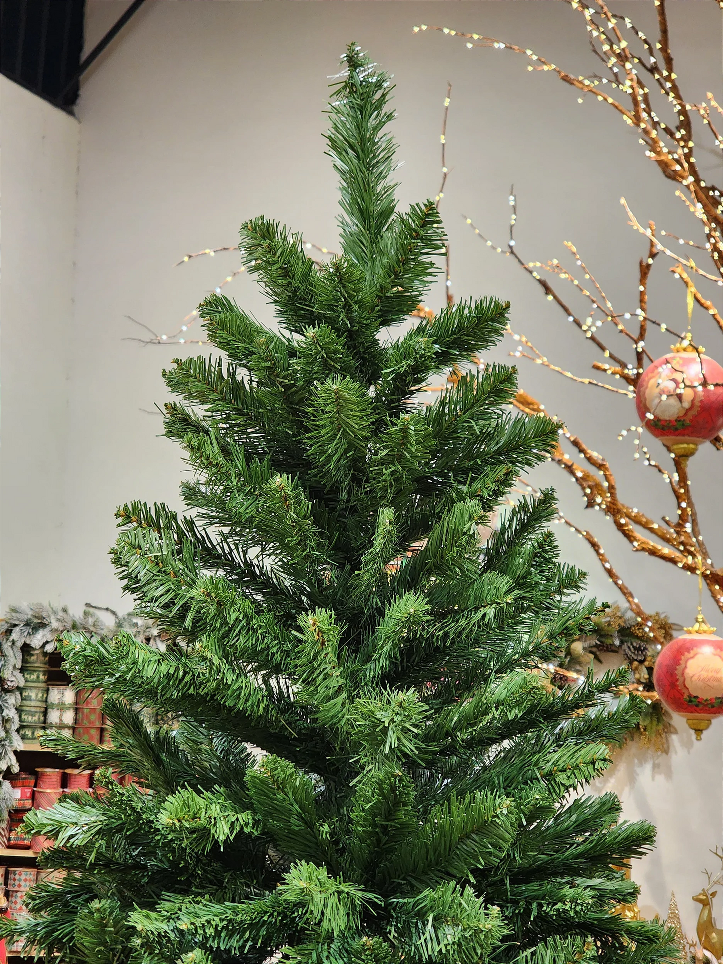 ÁRVORE TRADICIONAL IMPERIAL MAX 1428 GALHOS 2,40CM