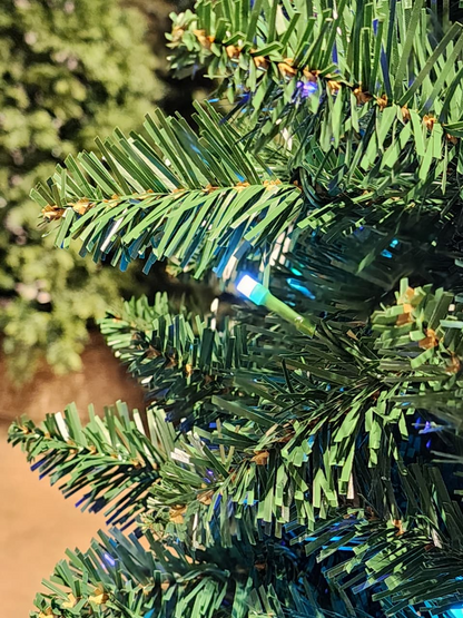 ÁRVORE PINHEIRO BAHREIN 1217 GALHOS 2,10CM COM 390 LEDS RGB COM FUNÇÕES