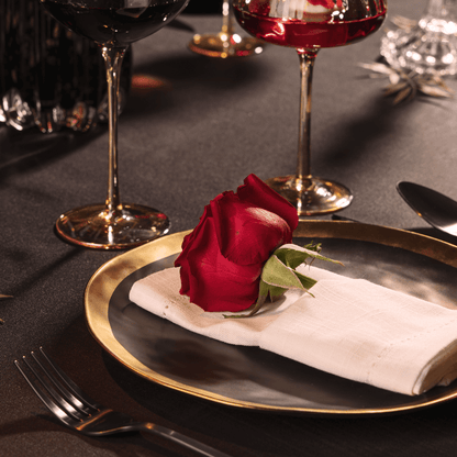 Prato Raso Dubai em Porcelana Preto e Dourado 25cm